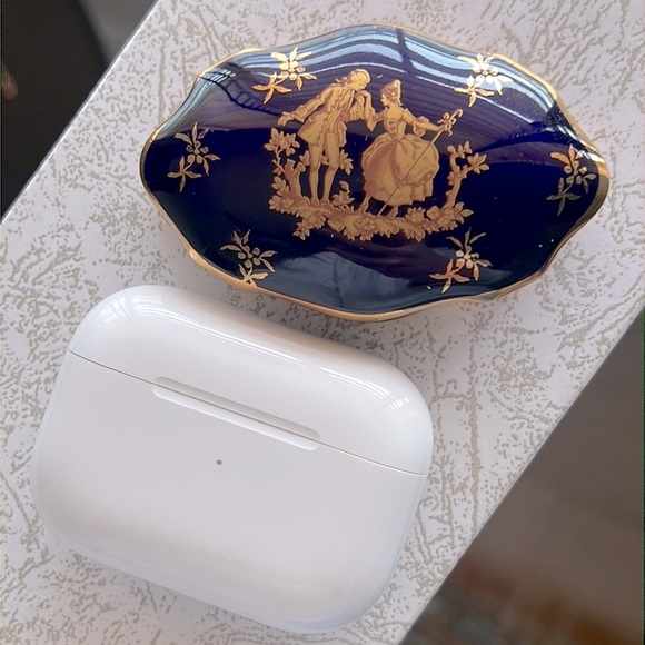 Limoges Cobalt Blue VTG trinket box Made in France - Picture 7 of 7